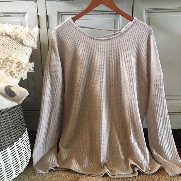 LAST ONE! 2X Lace Up Back Grey Thermal Sweater - Picture 3 of 6